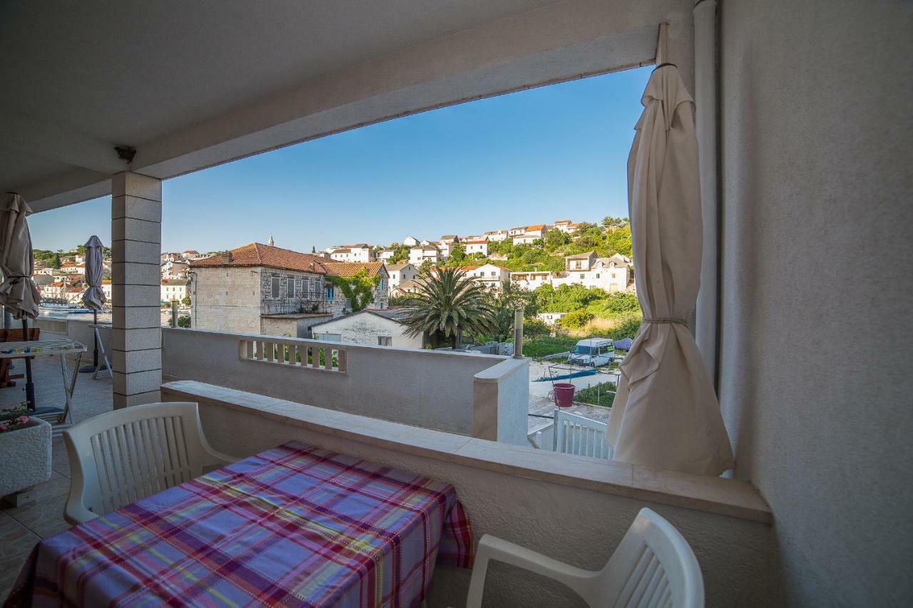 Apartmani Ina Povlja  Dış mekan fotoğraf